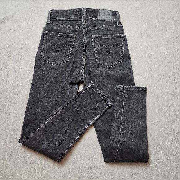 Levi's 721 High Rise Skinny Moto ankle Jeans zip pockets Ultra Black Size 25 - Picture 10 of 13